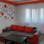 Дава се под наем Двустаен апартамент в Пловдив, Каменица 1 - 60 кв.м за 219.3 € - Снимка #1