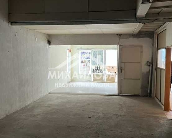 Склад в Стара Загора, Индустриална зона - запад - 120 кв.м за 2917 €/кв.м - Снимка #1