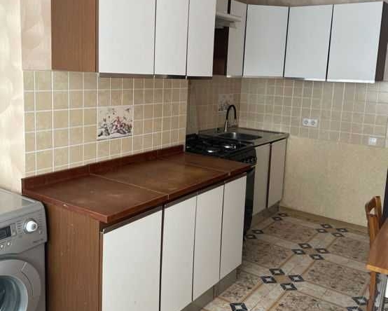 Дава се под наем Двустаен апартамент в София, Център - 50 кв.м за 350 € - Снимка #1