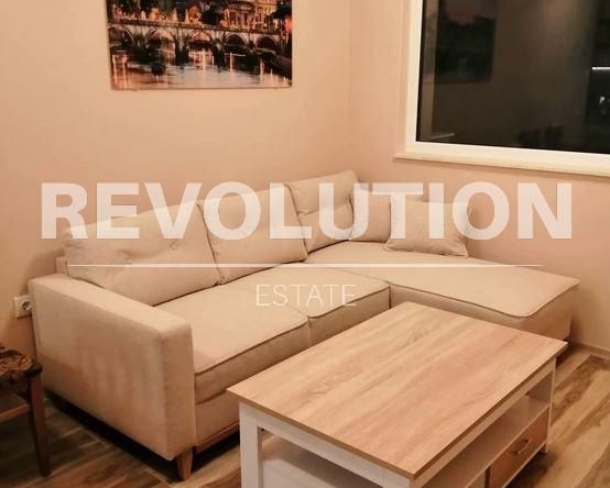 Дава се под наем Двустаен апартамент в Варна, Бриз - 56 кв.м за 400 € - Снимка #1