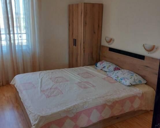 Двустаен апартамент в Бургас, Долно Езерово - 75 кв.м за 899 €/кв.м - Снимка #1