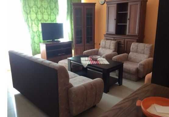 Дава се под наем Едностаен апартамент в София, Борово - 53 кв.м за 348.84 € - Снимка #1