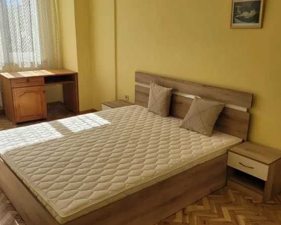 Дава се под наем Двустаен апартамент в София, Зона Б-5 - 85 кв.м за 663 € - Снимка #1