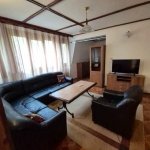 Дава се под наем Тристаен апартамент в Пловдив, Център - 140 кв.м за 600 € - Снимка #1