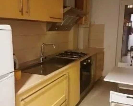 Дава се под наем Двустаен апартамент в Пловдив, Център - 42 кв.м за 132.6 € - Снимка #1