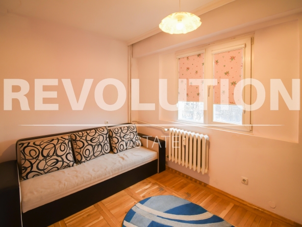 Дава се под наем Тристаен апартамент в София, Слатина - 65 кв.м за 550 € - Снимка #1