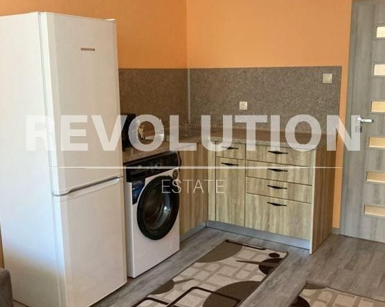 Дава се под наем Двустаен апартамент в Варна, Конфуто - 68 кв.м за 438.6 € - Снимка #1