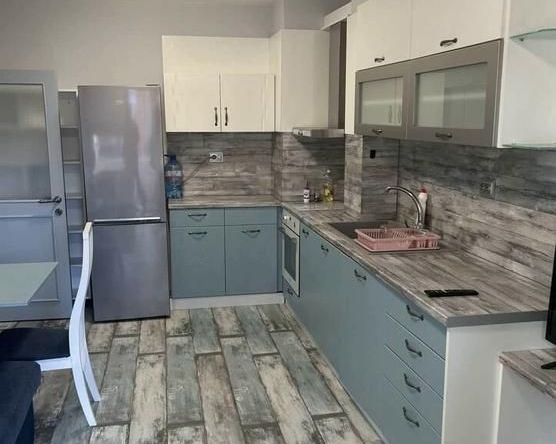 Дава се под наем Двустаен апартамент в Пловдив, Мараша - 74 кв.м за 425 € - Снимка #1