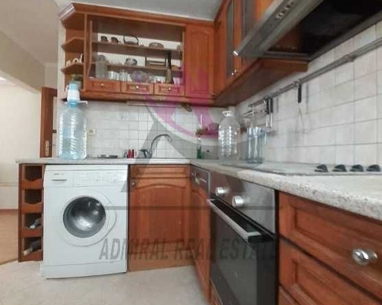 Дава се под наем Тристаен апартамент в Варна, Спортна зала - 70 кв.м за 500 € - Снимка #1