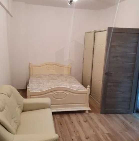 Дава се под наем  в Пловдив, Каменица 1 - 20 кв.м за 102 € - Снимка #1