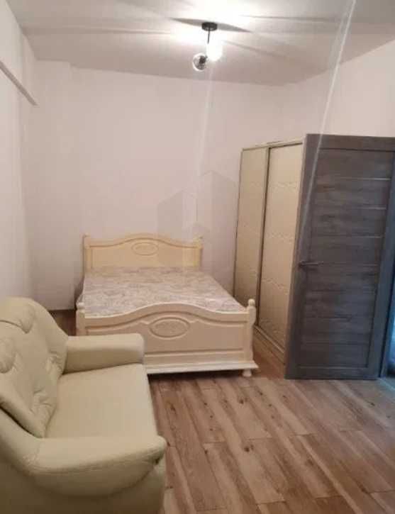 Дава се под наем  в Пловдив, Каменица 1 - 20 кв.м за 102 € - Снимка #1