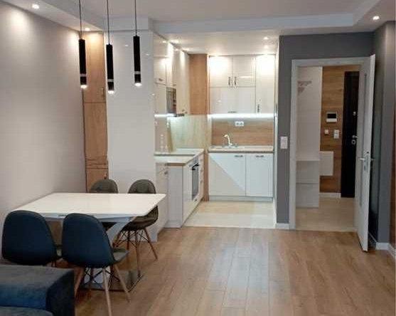 Дава се под наем Двустаен апартамент в София, Студентски град - 72 кв.м за 488.58 € - Снимка #1