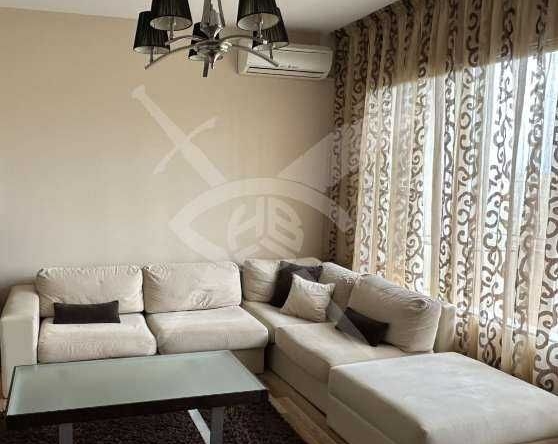 Дава се под наем Двустаен апартамент в Карлово - 87 кв.м за 598.23 € - Снимка #1