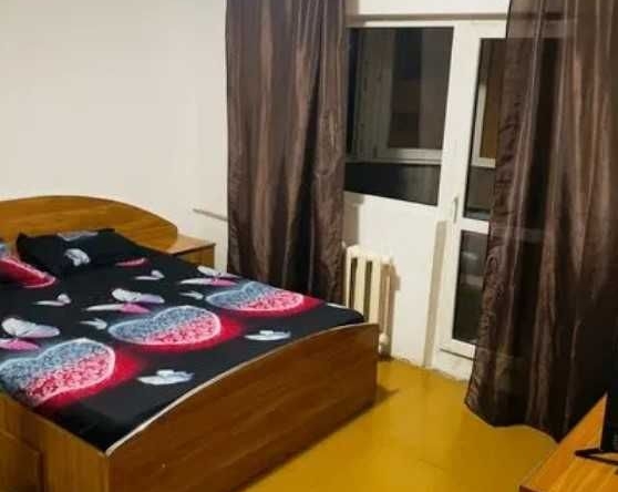 Дава се под наем Двустаен апартамент в Пловдив, Център - 60 кв.м за 280.5 € - Снимка #1