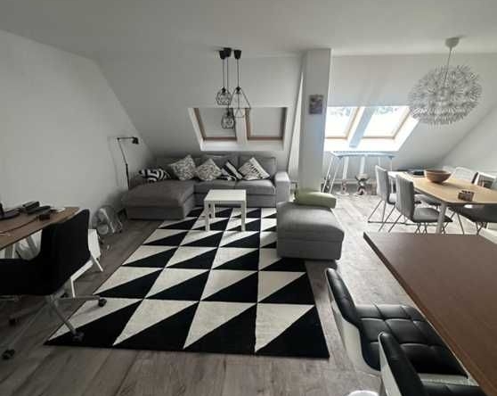 Дава се под наем Двустаен апартамент в София, Бояна - 70 кв.м за 997.05 € - Снимка #1