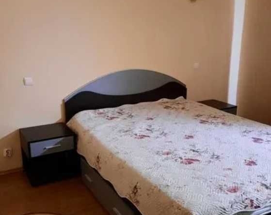 Дава се под наем Двустаен апартамент в Пловдив, Изгрев - 65 кв.м за 234.6 € - Снимка #1