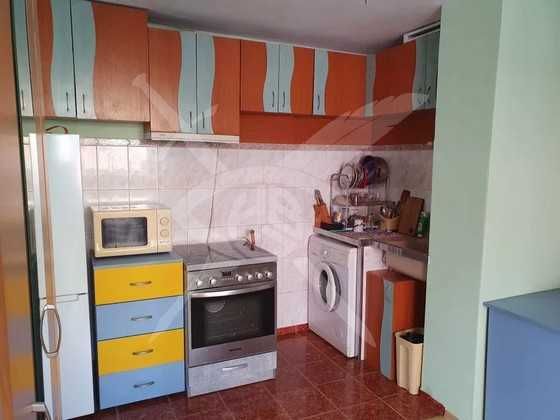 Дава се под наем Двустаен апартамент в Варна, Колхозен пазар - 70 кв.м за 478.38 € - Снимка #1