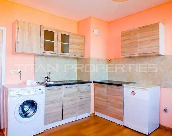 Дава се под наем Двустаен апартамент в Варна, Трошево - 65 кв.м за 340 € - Снимка #1