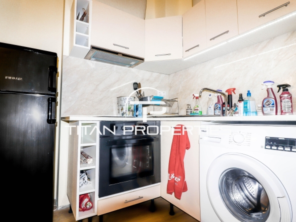Дава се под наем Едностаен апартамент в Варна, Център - 35 кв.м за 450 € - Снимка #1