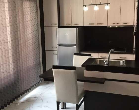 Дава се под наем Двустаен апартамент в Пловдив, Младежки Хълм - 50 кв.м за 248.88 € - Снимка #1