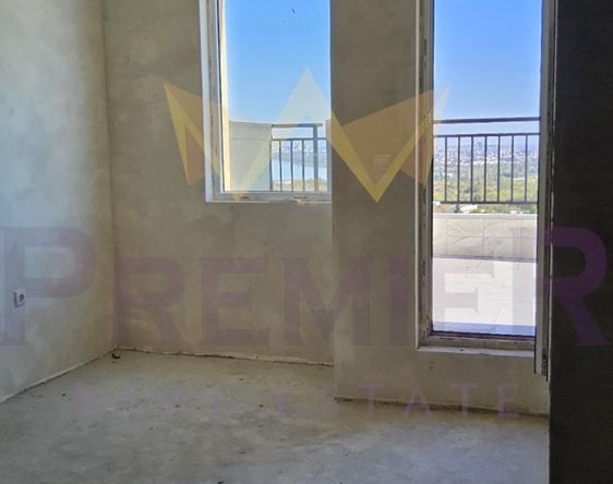 Двустаен апартамент в Бургас, Меден рудник - зона Д - 106 кв.м за 494 €/кв.м - Снимка #1