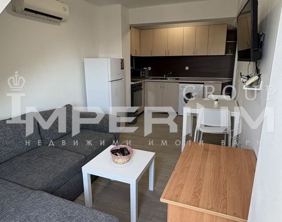 Дава се под наем Двустаен апартамент в Варна, Левски - 55 кв.м за 428.91 € - Снимка #1
