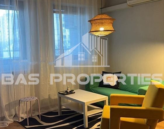 Дава се под наем Двустаен апартамент в София, Младост 3 - 82 кв.м за 698.19 € - Снимка #1