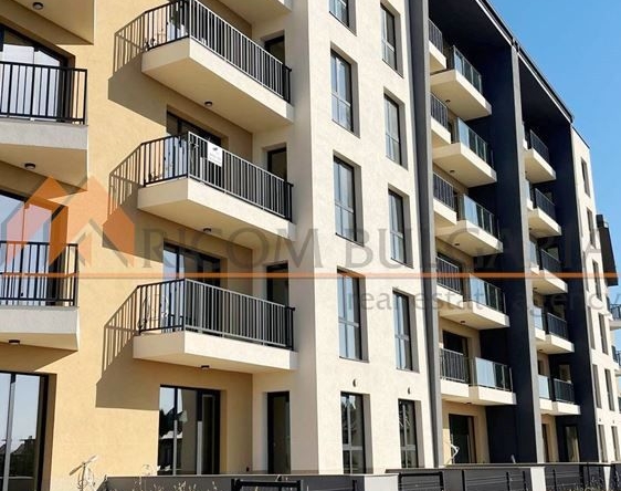 Тристаен апартамент в Варна, Виница - 125 кв.м за 961 €/кв.м - Снимка #1