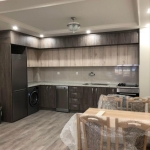 Дава се под наем Тристаен апартамент в Асеновград - 90 кв.м за 388.62 € - Снимка #1