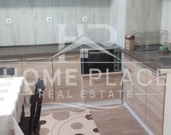 Дава се под наем Двустаен апартамент в Варна, Център - 50 кв.м за 398.82 € - Снимка #1