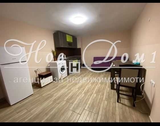 Дава се под наем Двустаен апартамент в Варна, Трошево - 45 кв.м за 310 € - Снимка #1