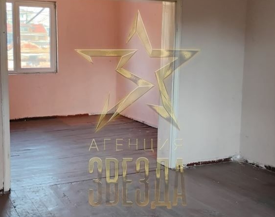 Къща в Пловдив, Изгрев - 165 кв.м за 576 €/кв.м - Снимка #1