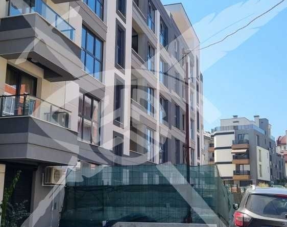 Двустаен апартамент в София, Дървеница - 76 кв.м за 1974 €/кв.м - Снимка #1