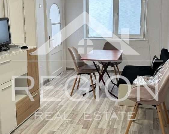 Дава се под наем Къща в Варна, Трошево - 50 кв.м за 408 € - Снимка #1