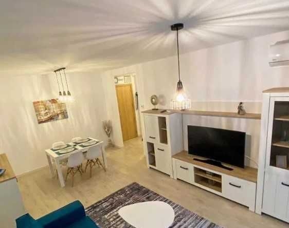 Дава се под наем Едностаен апартамент в Бургас, Победа - 35 кв.м за 198.9 € - Снимка #1