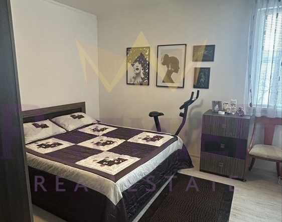 Четиристаен апартамент в Бургас, Възраждане - 94 кв.м за 1490 €/кв.м - Снимка #1