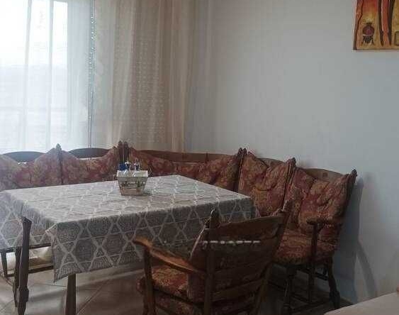 Дава се под наем Тристаен апартамент в Бургас, Сарафово - 70 кв.м за 500 € - Снимка #1