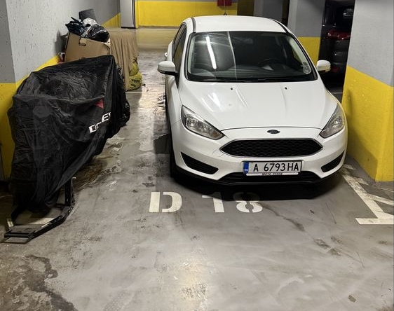 Дава се под наем Гараж / Паркомясто в Бургас, Зорница - 16 кв.м за 76.5 € - Снимка #1