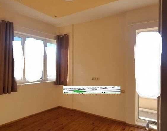 Дава се под наем Офис в Пловдив, Център - 86 кв.м за 438.6 € - Снимка #1