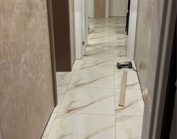 Дава се под наем Къща в Банско - 180 кв.м за 2000 € - Снимка #1