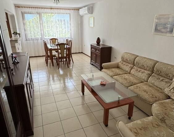 Дава се под наем Многостаен апартамент в Бургас, Възраждане - 100 кв.м за 612 € - Снимка #1