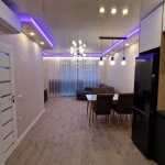 Дава се под наем Тристаен апартамент в Варна, Бриз - 100 кв.м за 1100 € - Снимка #1