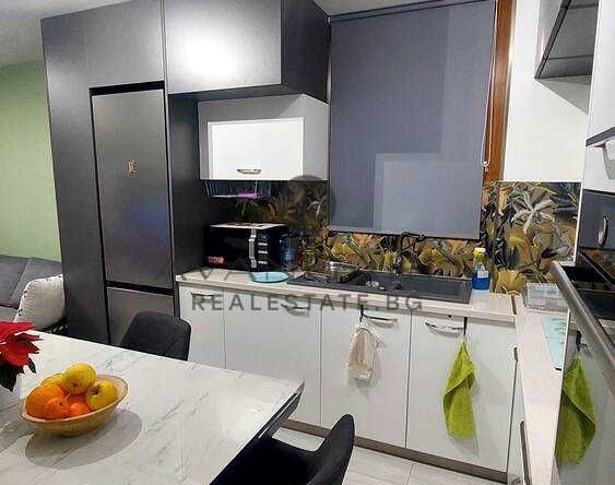 Двустаен апартамент в Пловдив, Кючук Париж - 78 кв.м за 1609 €/кв.м - Снимка #1