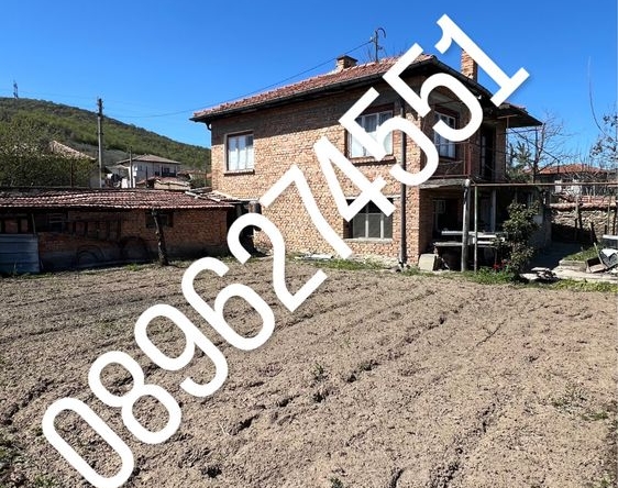 Къща в с. Песнопой, Област Пловдив - 120 кв.м за 396 €/кв.м - Снимка #1