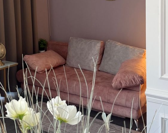 Дава се под наем Офис в София, Кръстова вада - 80 кв.м за 10.2 € - Снимка #1