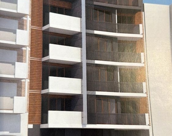 Тристаен апартамент в Казанлък - 113 кв.м за 1377 €/кв.м - Снимка #1