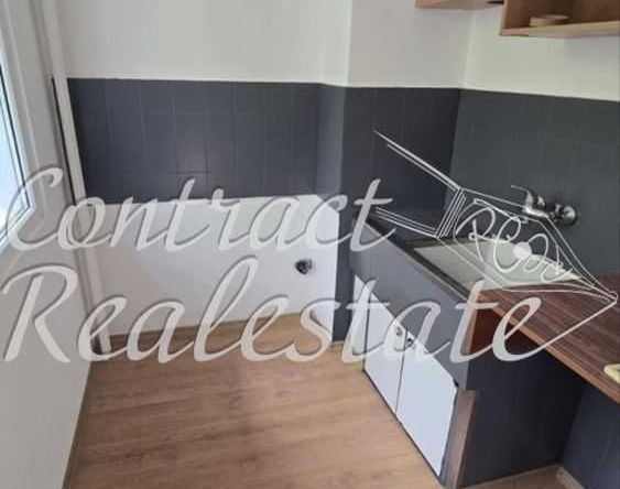 Дава се под наем Тристаен апартамент в Варна, Базар Левски - 70 кв.м за 397.8 € - Снимка #1
