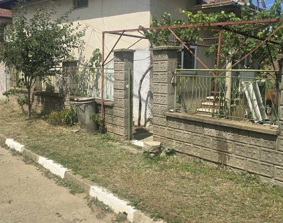 Къща в с. Шейново, Област Стара Загора - 60 кв.м за 1020 €/кв.м - Снимка #1