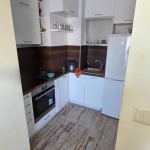 Дава се под наем Тристаен апартамент в Варна, Колхозен пазар - 100 кв.м за 698.19 € - Снимка #1