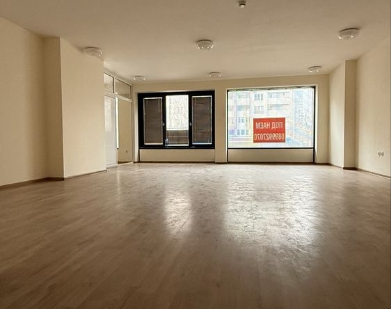 Офис в Пловдив, Кършияка - 162 кв.м за 819 €/кв.м - Снимка #1
